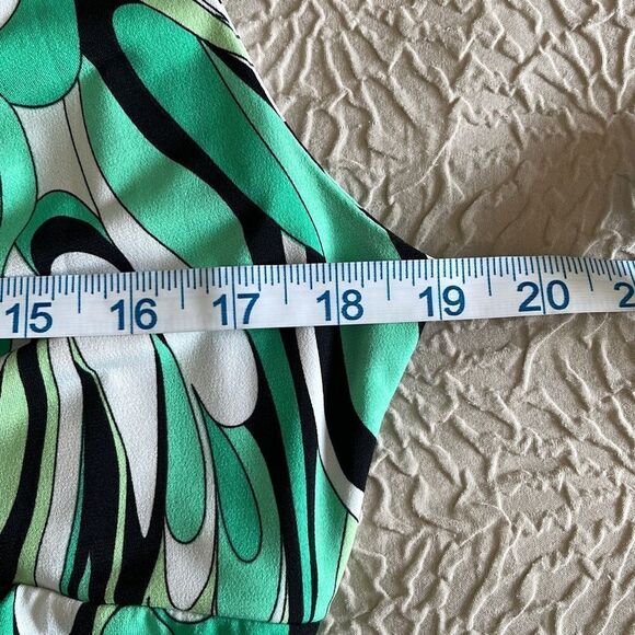 Blue Sage Womens Asymmetric Dress Fit & Flare Abstract V Neck Stretch Green‎ XL - Picture 8 of 10